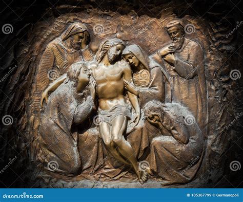 “The Lamentation” Overcame Time and Became a Masterpiece of Sorrowful Beauty!